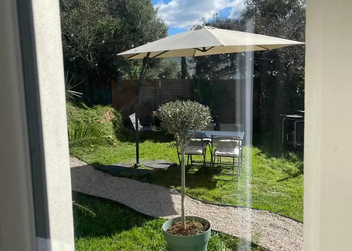 Rez De Golfe De Lava